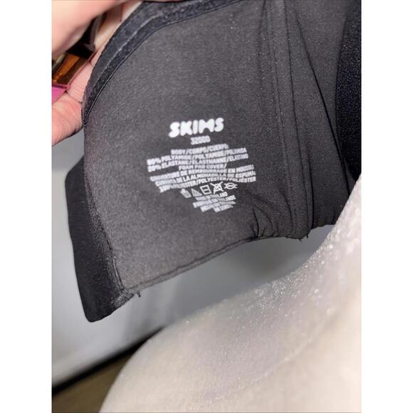 NEW Skims Fits Everybody Underwired T-Shirt Demi Bra Black Size 32DDD NWT - Picture 4 of 7